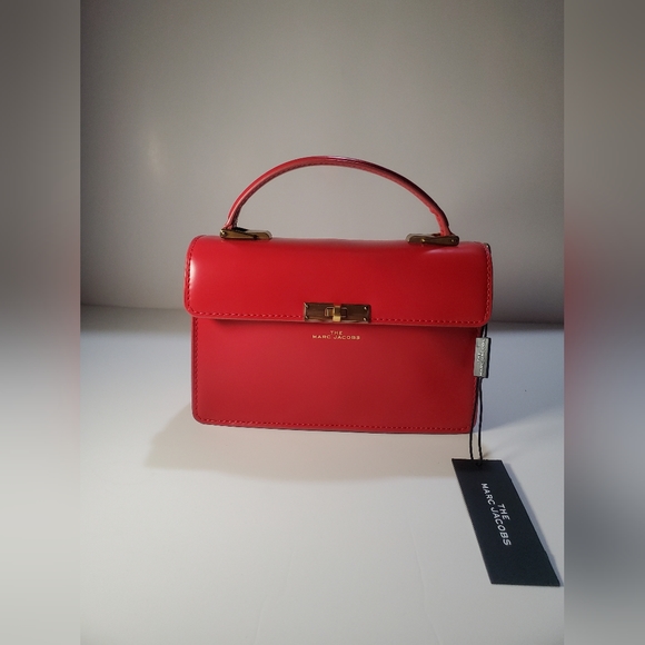 Marc Jacobs Handbags - Marc Jacobs Downtown Shoulder Bag